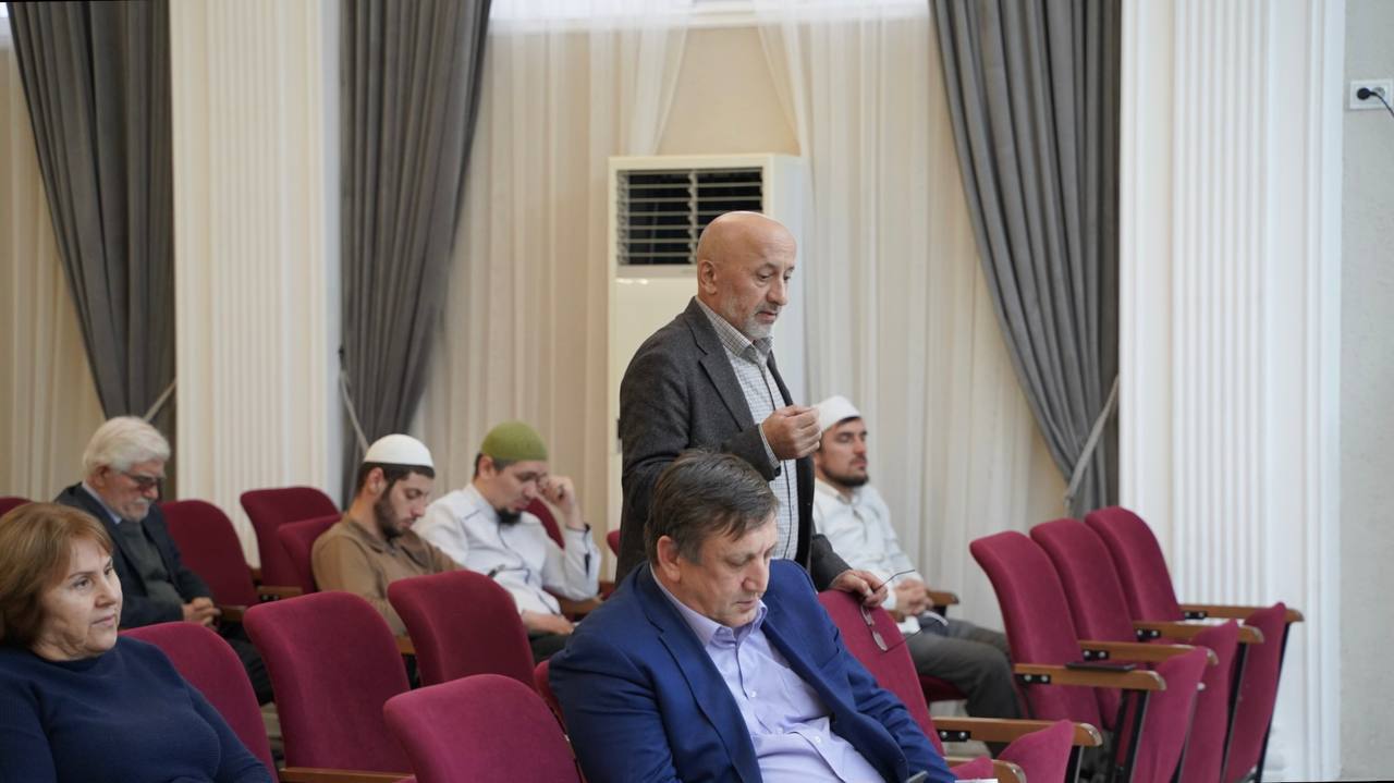 Актовый зал ГПК сегодня максимально  задействован